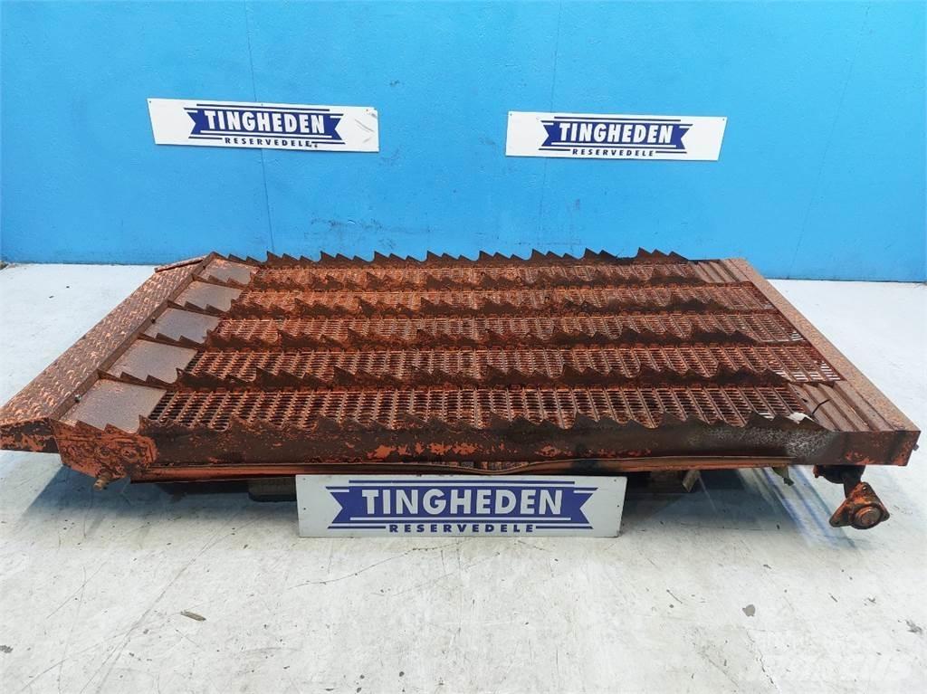 Dronningborg 900 Kum ve tuz serpiciler