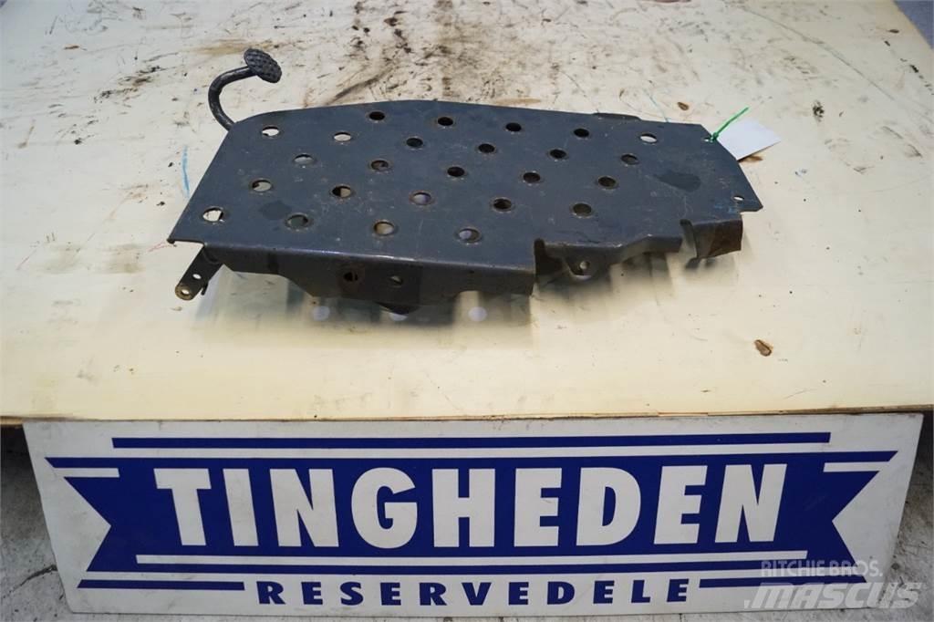 Fiat 55-56 Diger traktör aksesuarlari