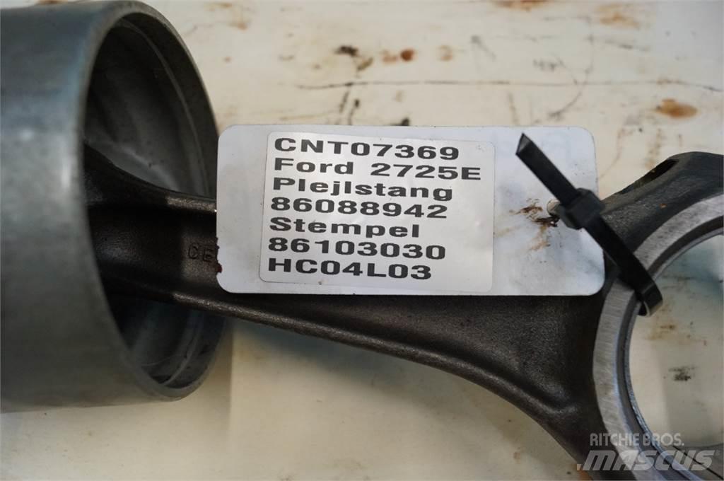 Ford 2725E Motorlar