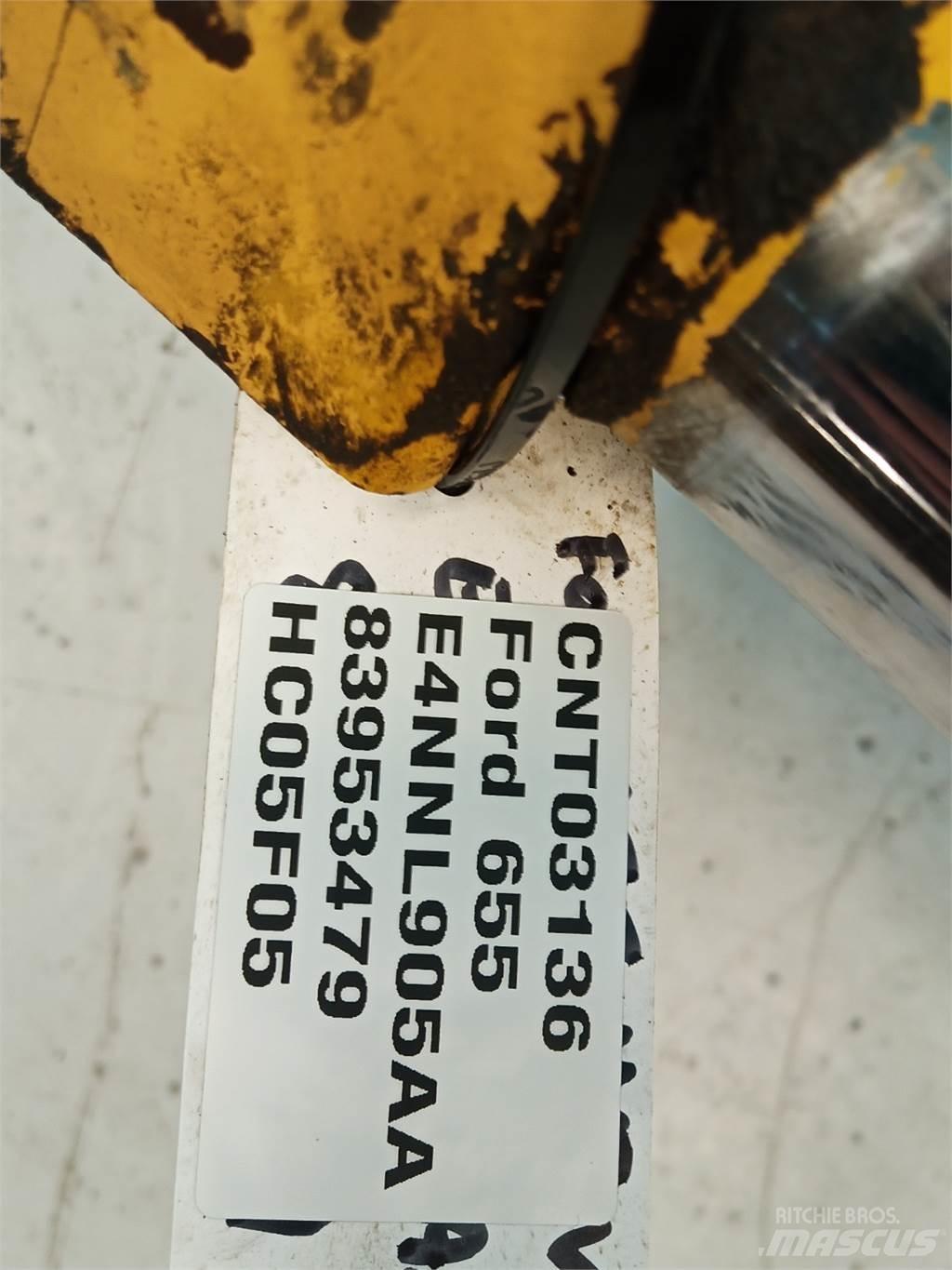 Ford 655 Bomlar ve kollar