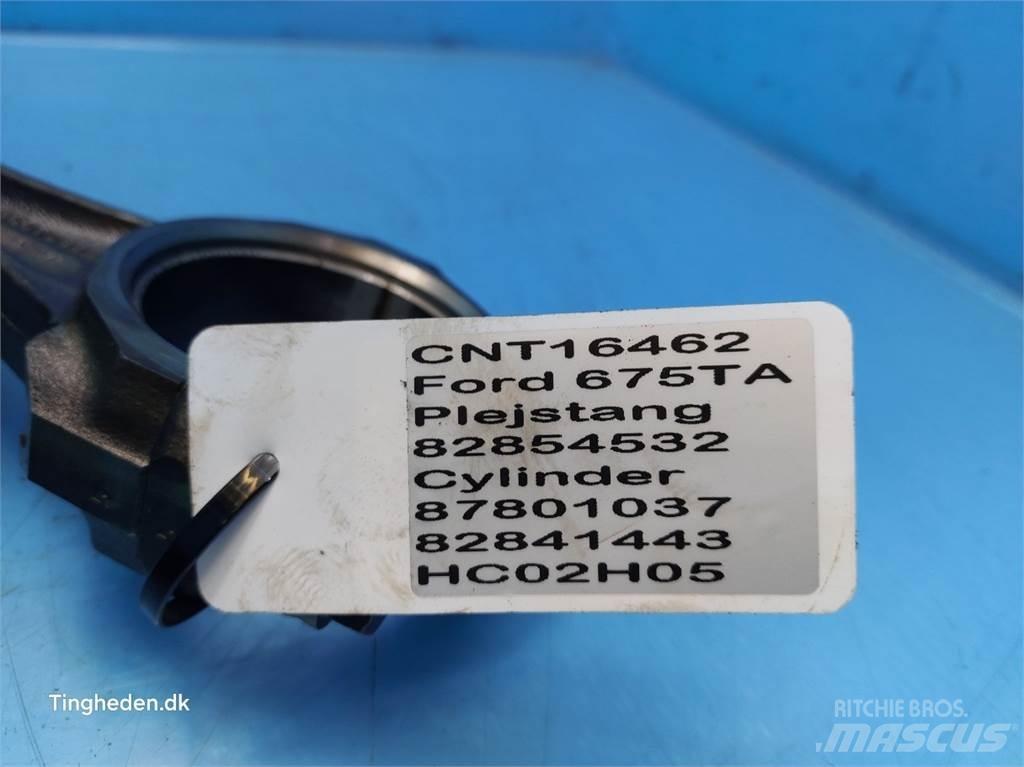 Ford 675TA Motorlar