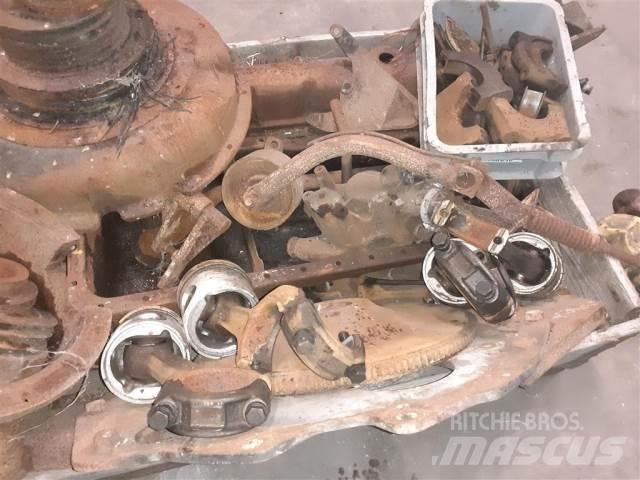 Ford 678HTA Motorlar