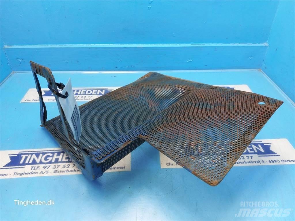 Ford 7700 Diger traktör aksesuarlari
