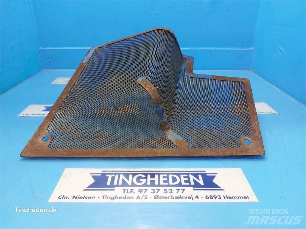 Ford 7700 Diger traktör aksesuarlari