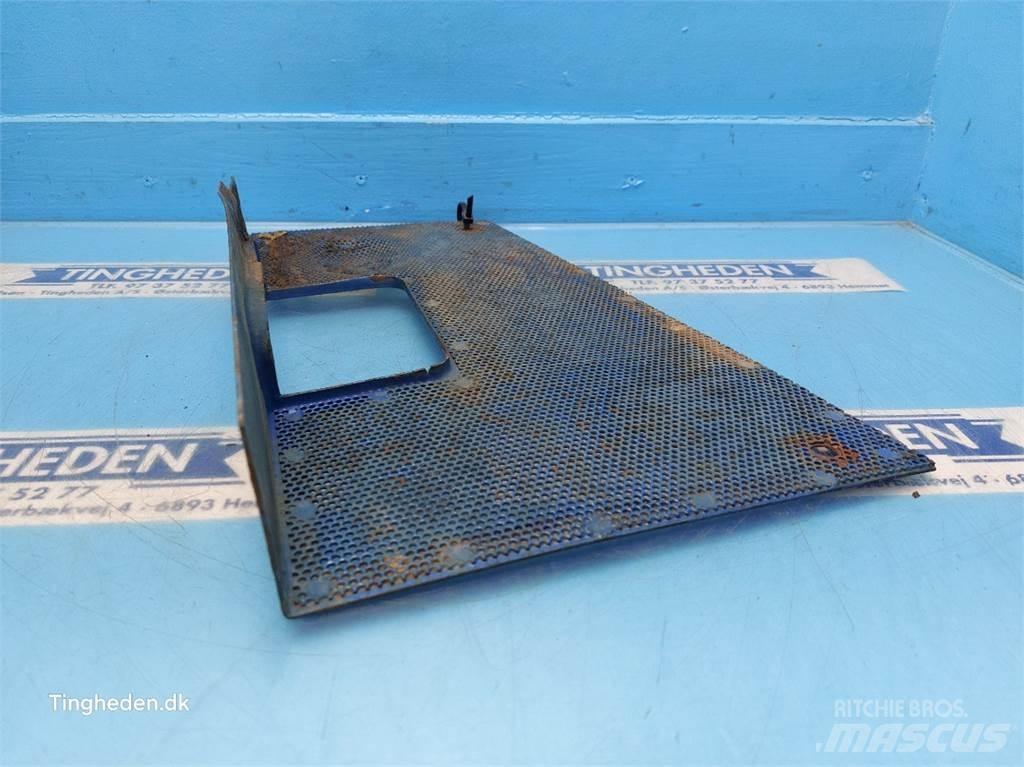Ford 7700 Diger traktör aksesuarlari