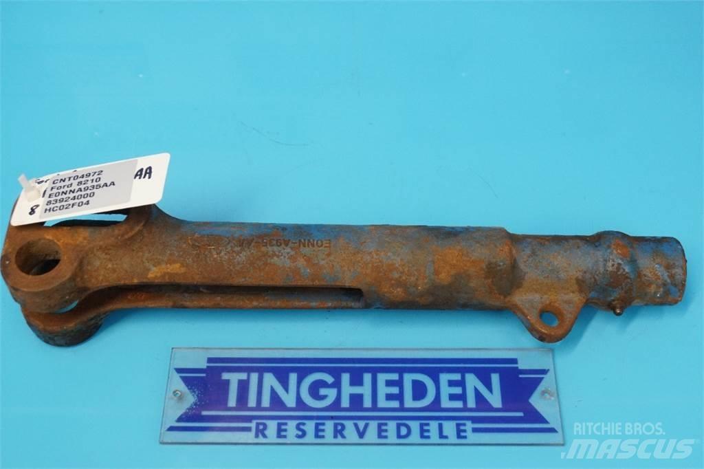 Ford 8210 Diger traktör aksesuarlari