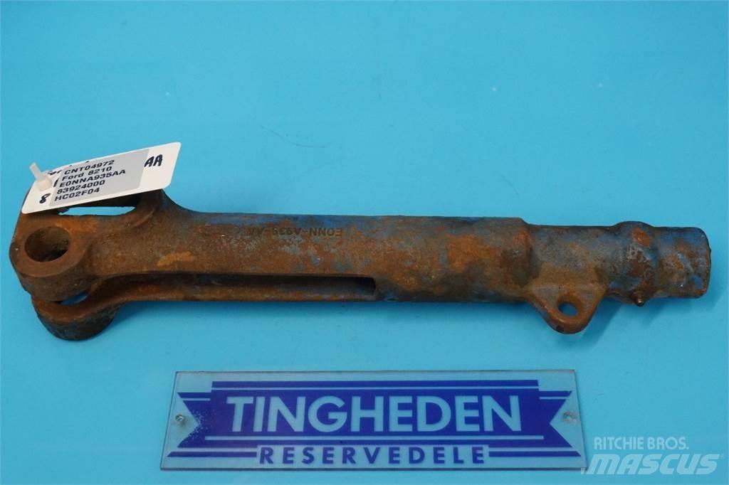 Ford 8210 Diger traktör aksesuarlari