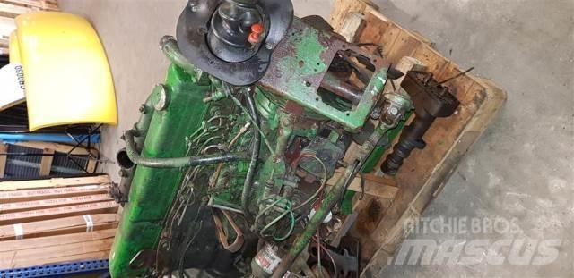 Ford 826F Motorlar