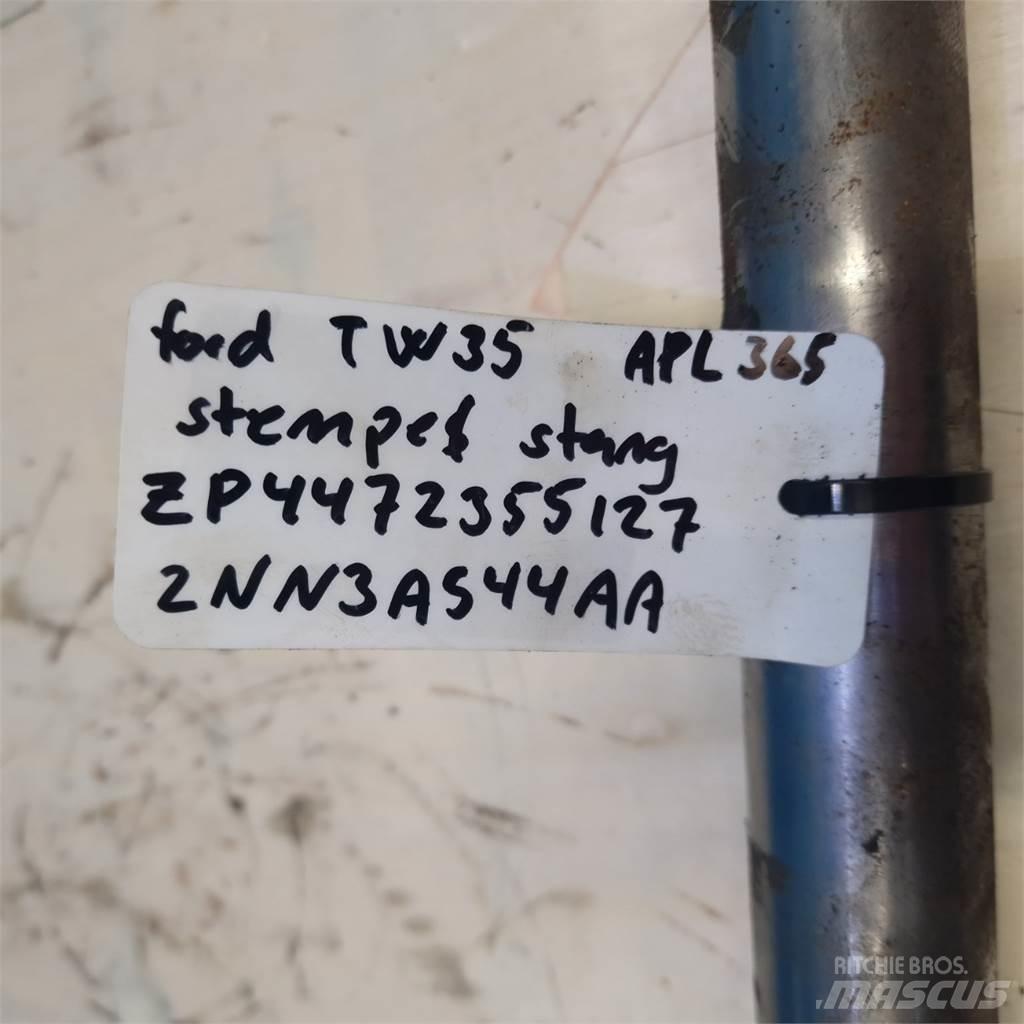 Ford TW35 Diger traktör aksesuarlari