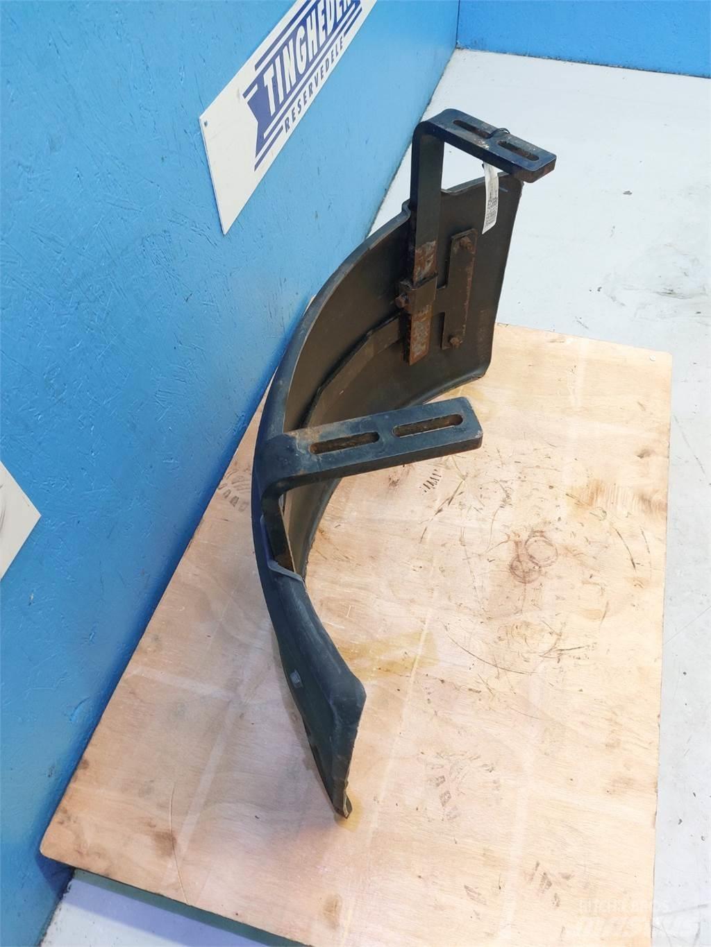 Gehl AL750 Elekli kepçeler