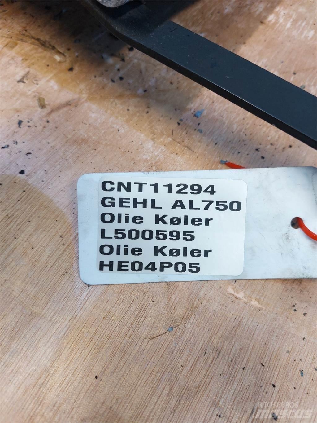 Gehl AL750 Radyatörler