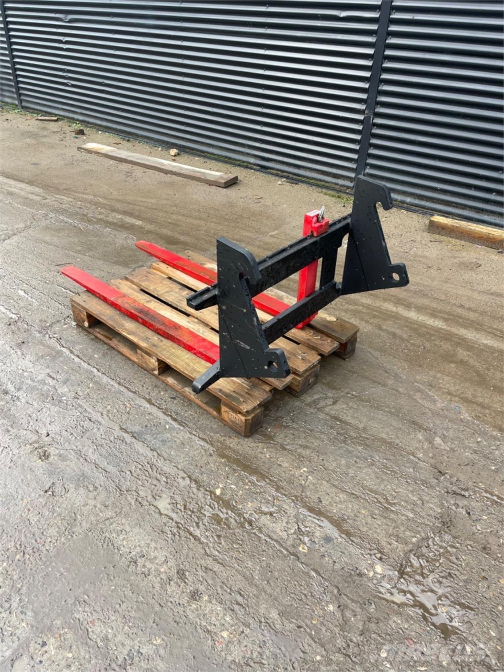 GiANT Minilæsser Mini yükleyiciler