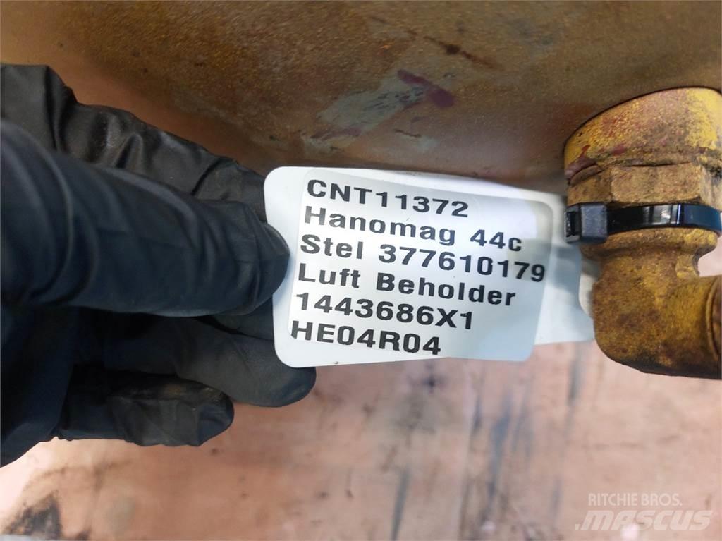  Hannonag 44C Elekli kepçeler