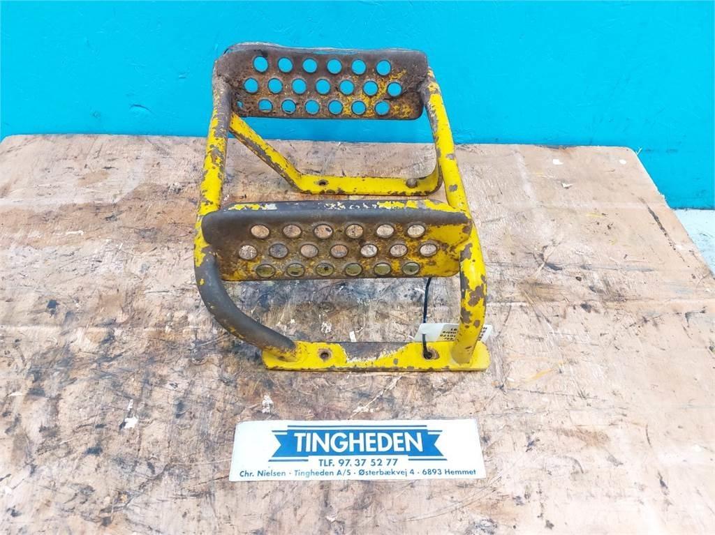  Hannonag 44C Elekli kepçeler