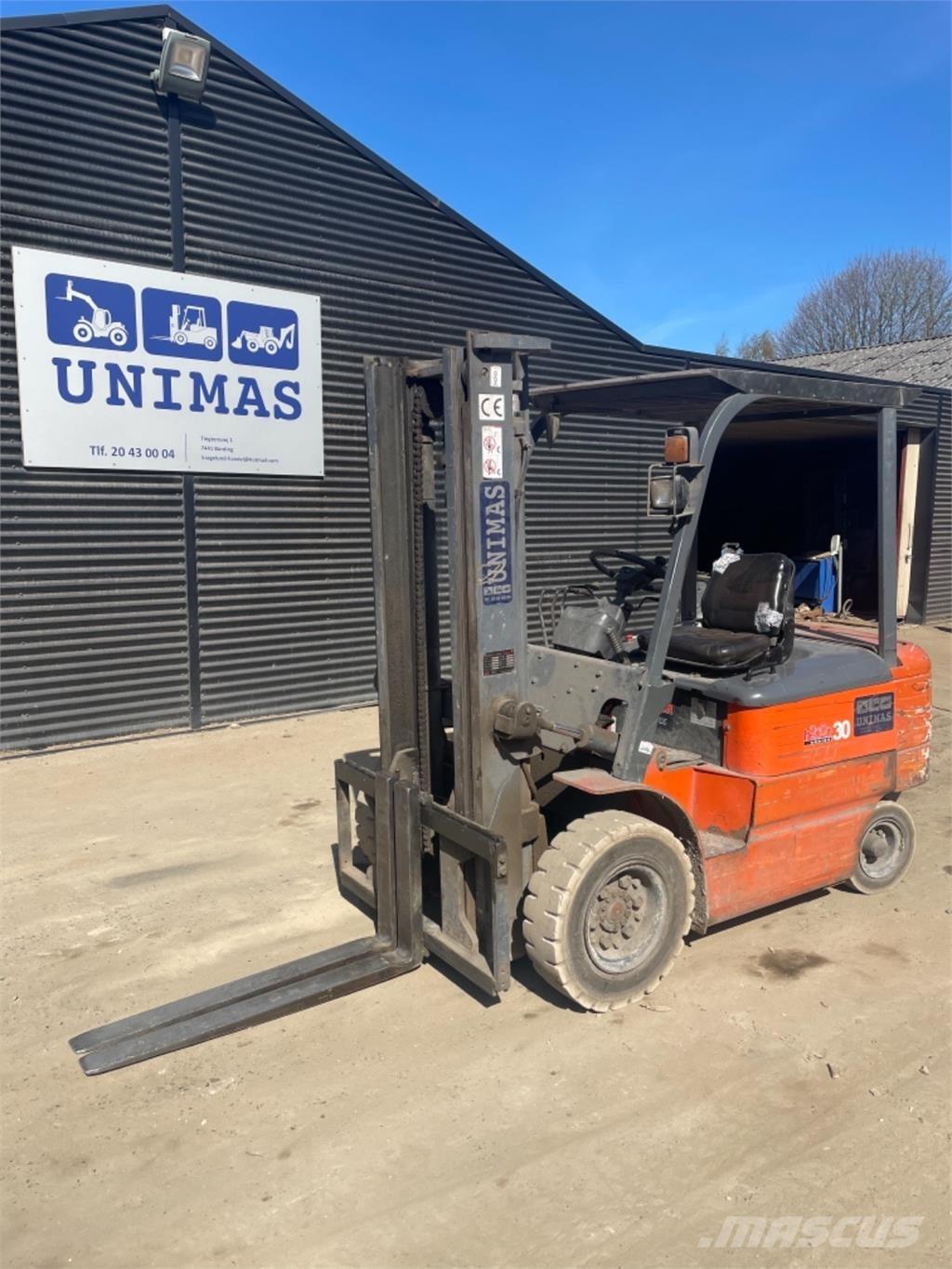 Heli CD30 Elektrikli forkliftler