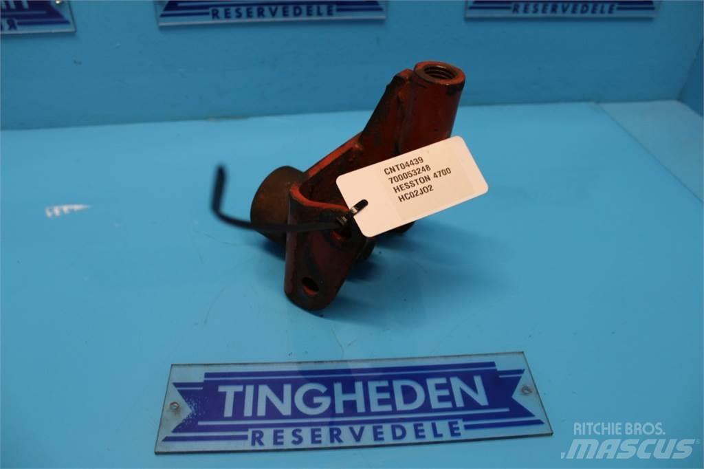 Hesston 4700 Diger yem biçme makinalari