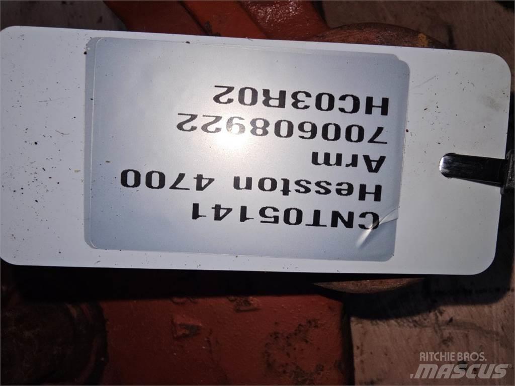 Hesston 4700 Balya kiskaçlari