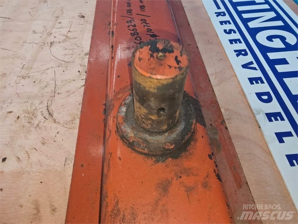 Hesston 4700 Diger tarim makinalari