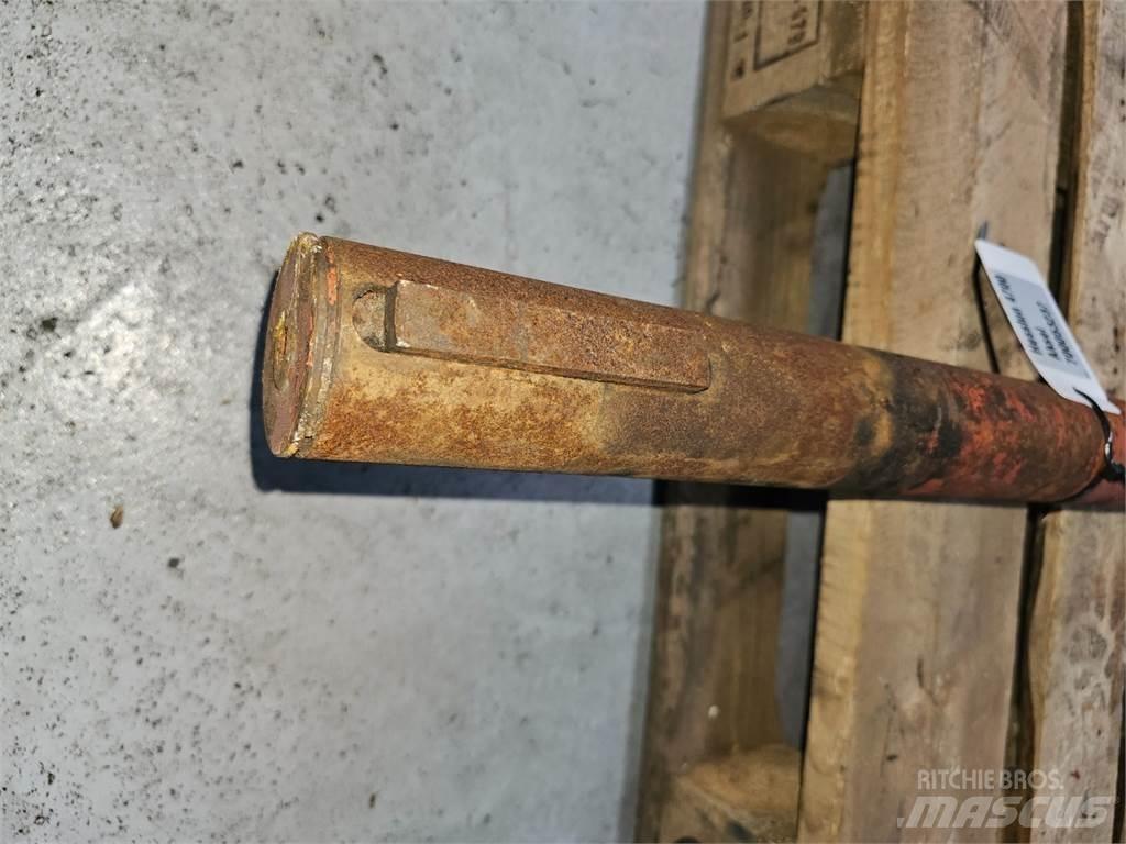 Hesston 4700 Diger yem biçme makinalari