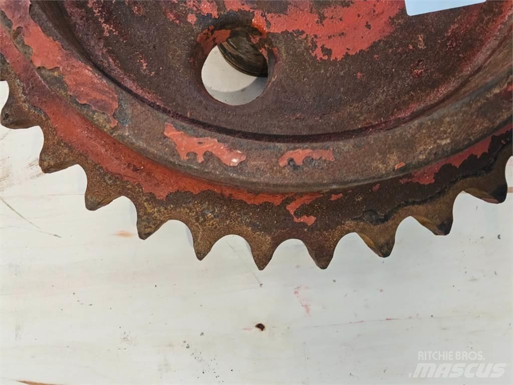 Hesston 4700 Diger yem biçme makinalari