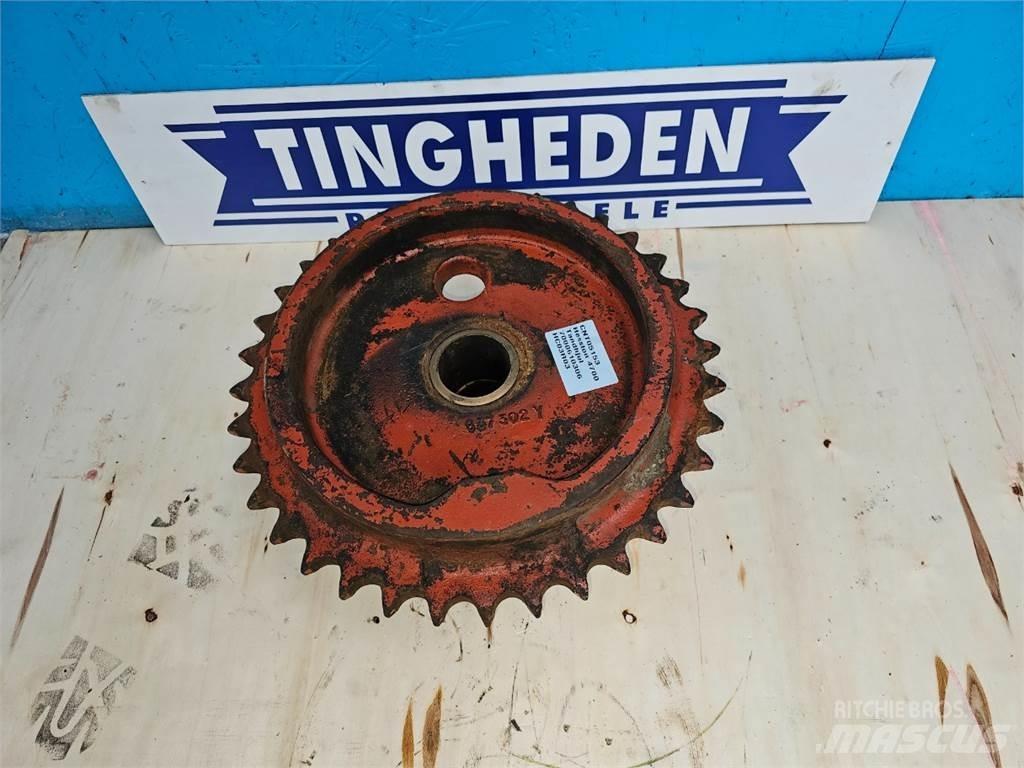 Hesston 4700 Diger yem biçme makinalari