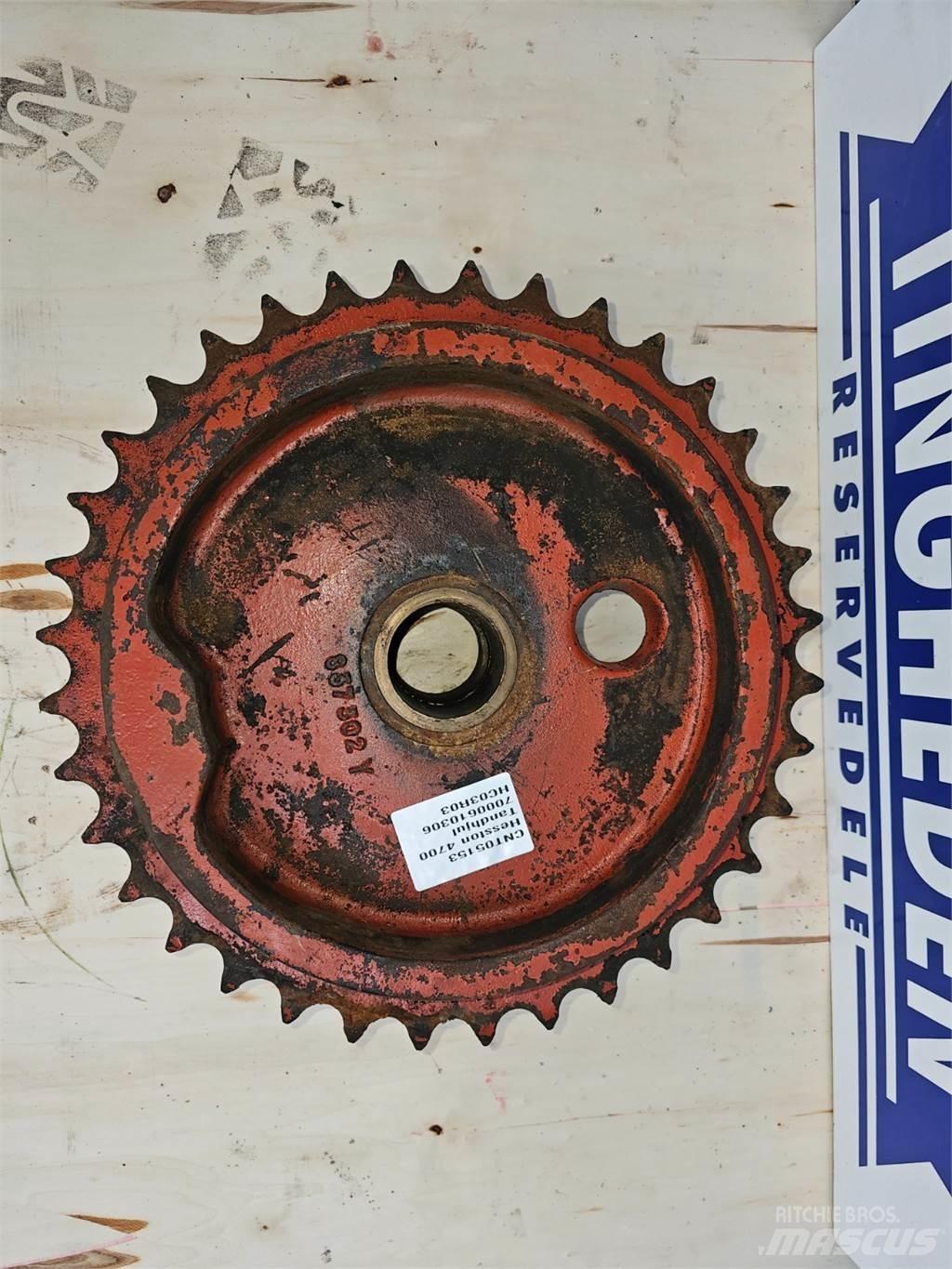 Hesston 4700 Diger yem biçme makinalari