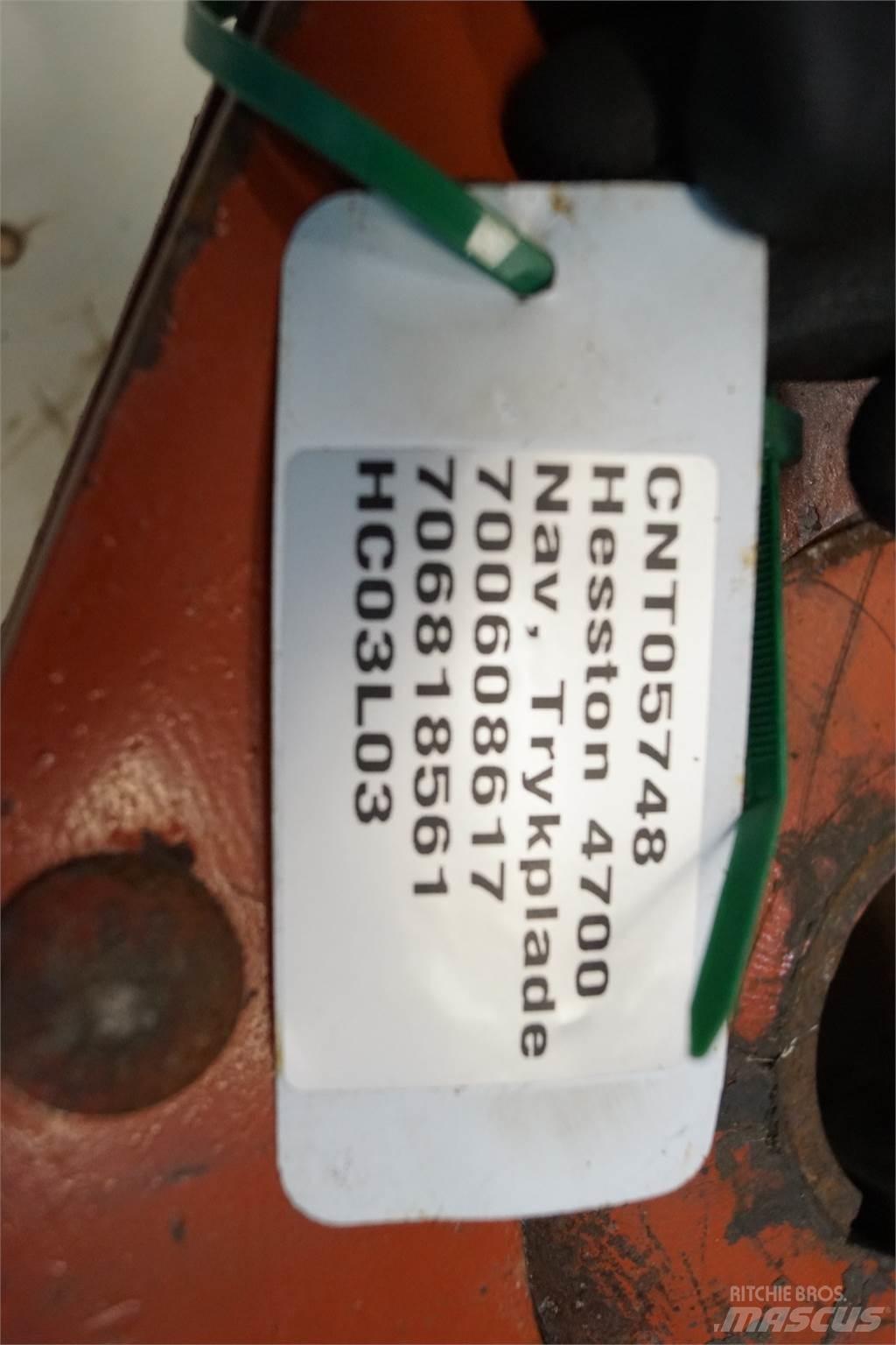Hesston 4700 Diger yem biçme makinalari