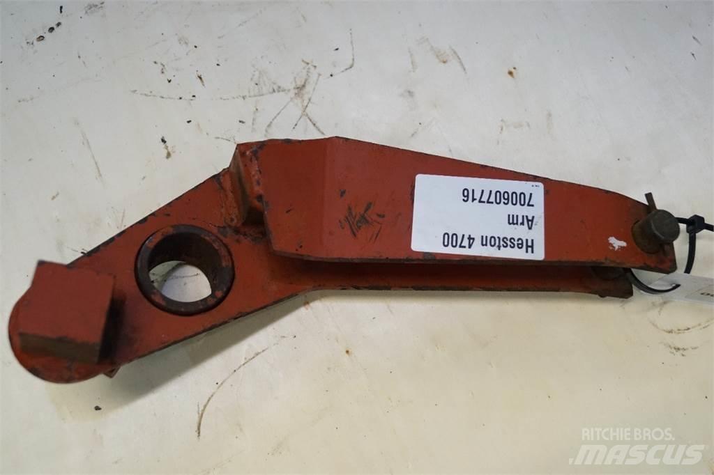 Hesston 4700 Diger yem biçme makinalari