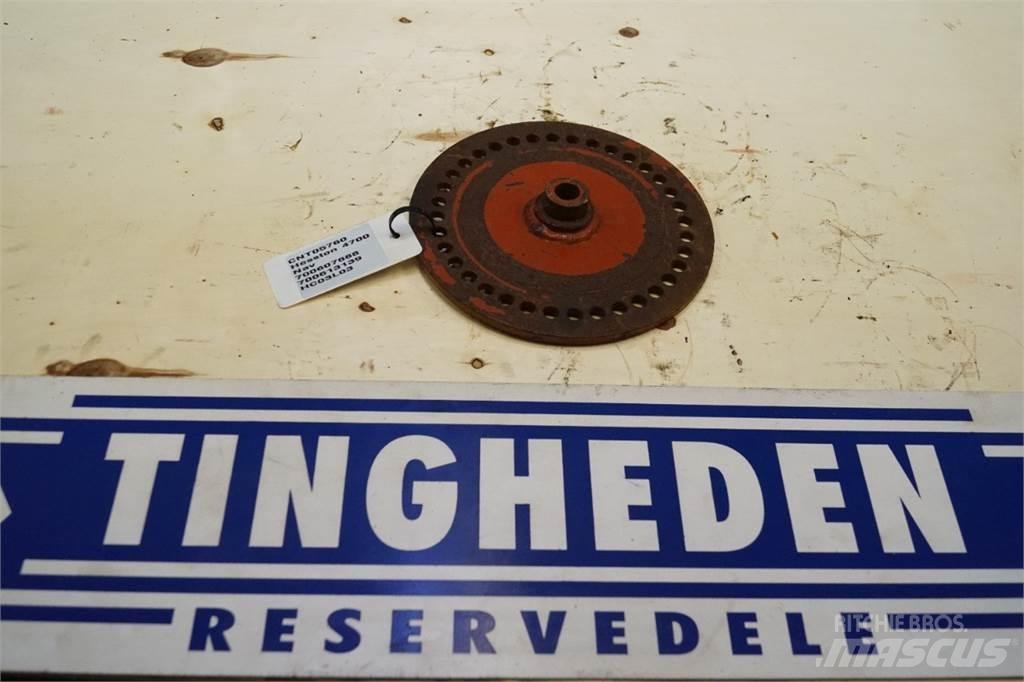Hesston 4700 Diger yem biçme makinalari