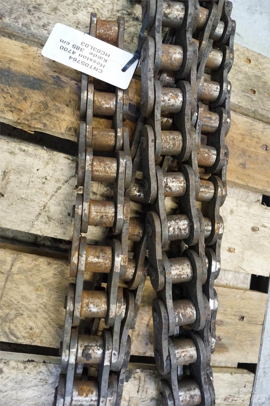 Hesston 4700 Diger yem biçme makinalari