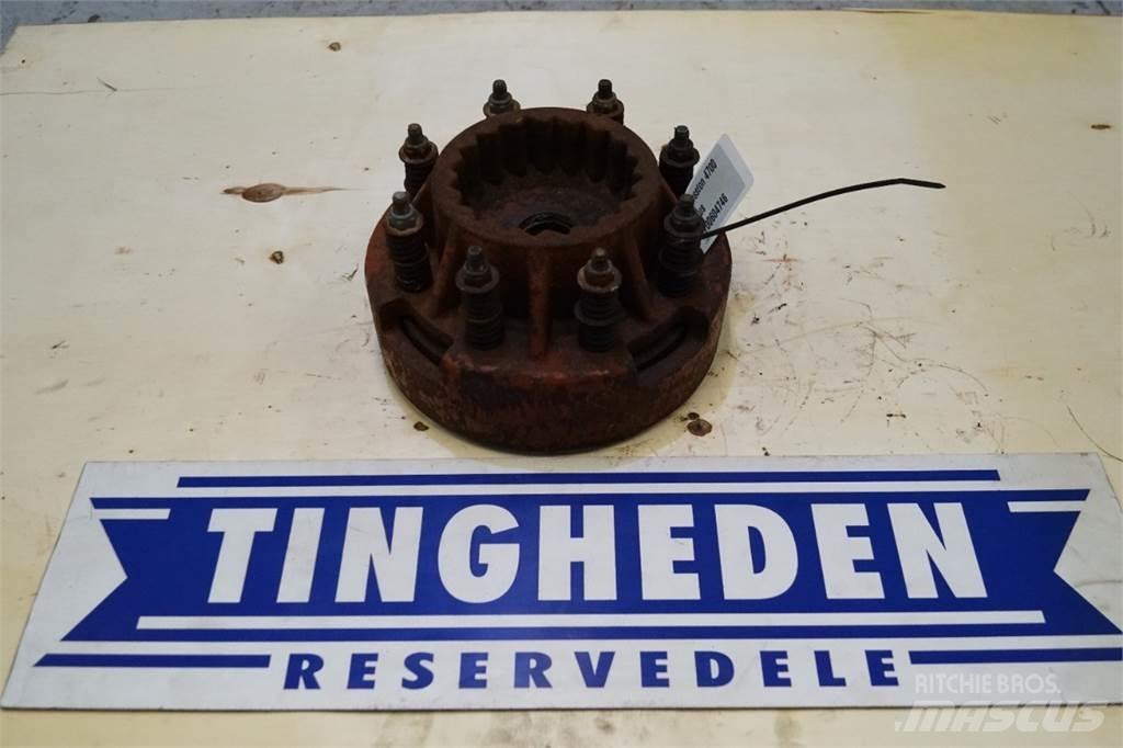 Hesston 4700 Diger traktör aksesuarlari