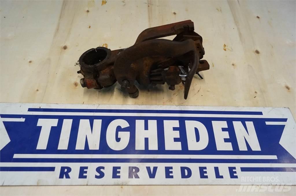 Hesston 4700 Diger yem biçme makinalari