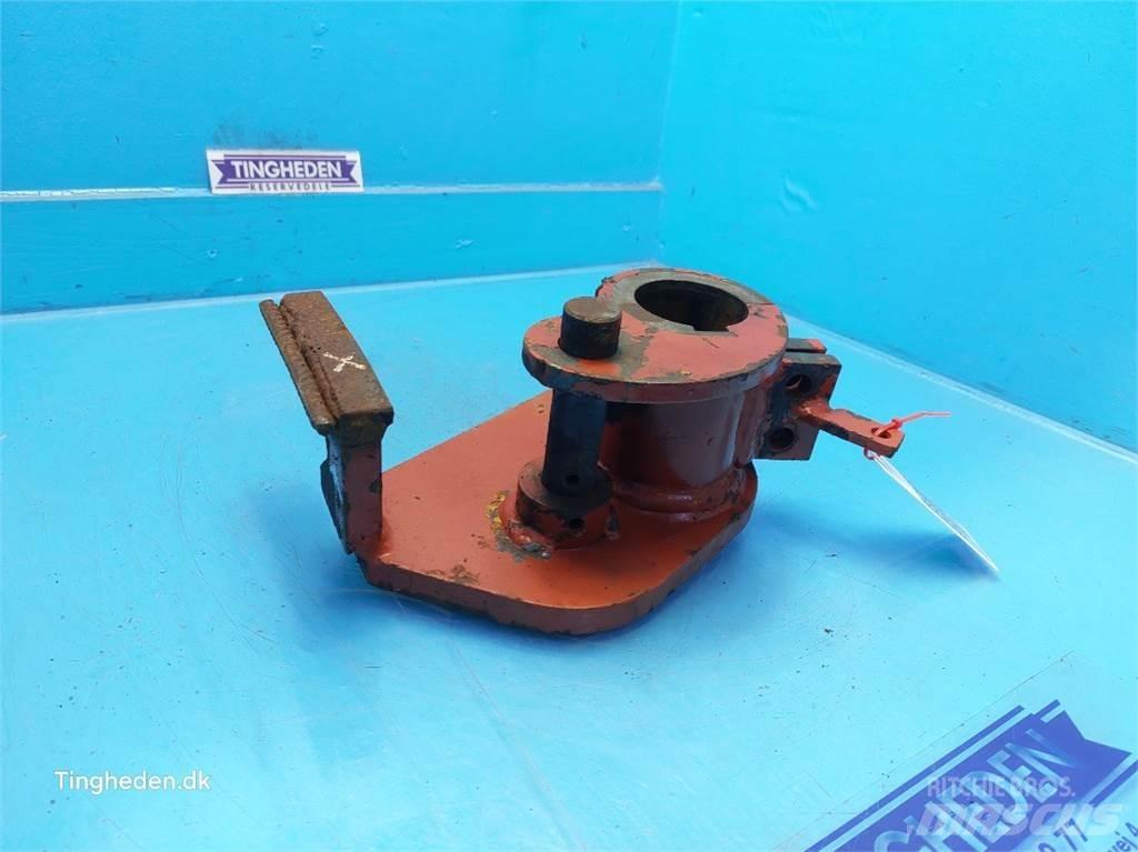 Hesston 4700 Diger yem biçme makinalari