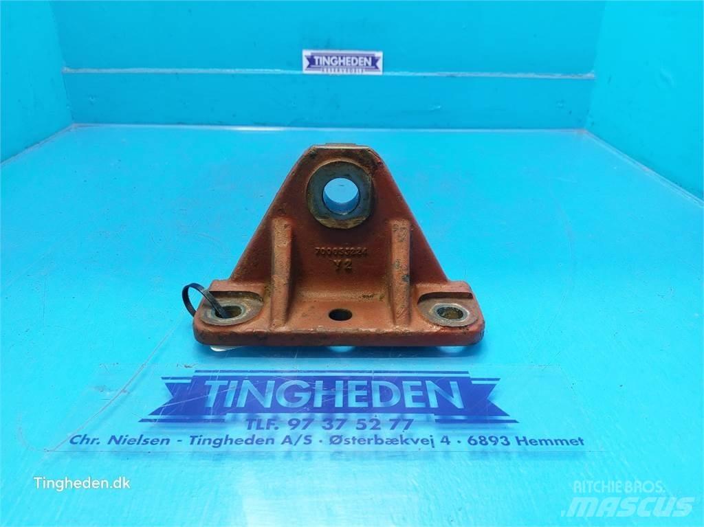 Hesston 4700 Diger yem biçme makinalari