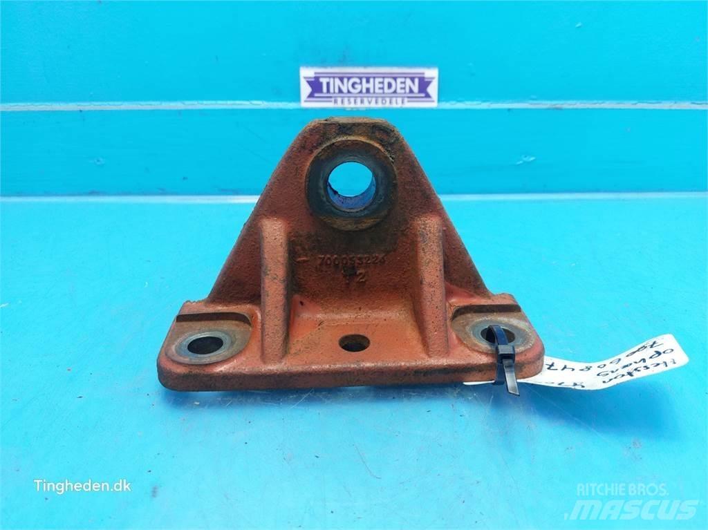 Hesston 4700 Diger yem biçme makinalari
