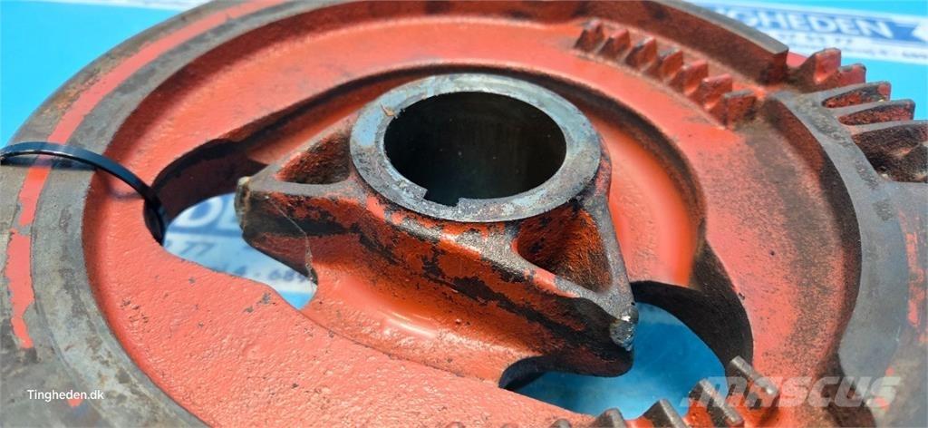 Hesston 4700 Diger yem biçme makinalari