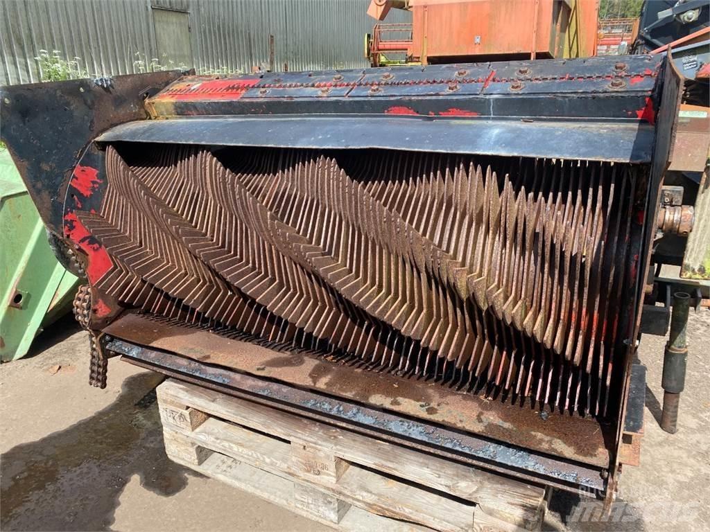 Hesston 4860 Biçerdöver aksesuarlari