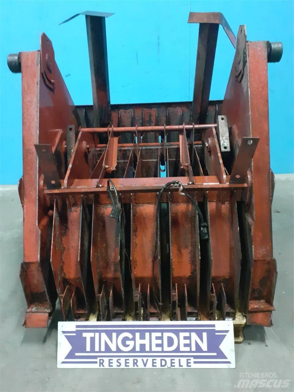 Hesston 4900 Diger yem biçme makinalari