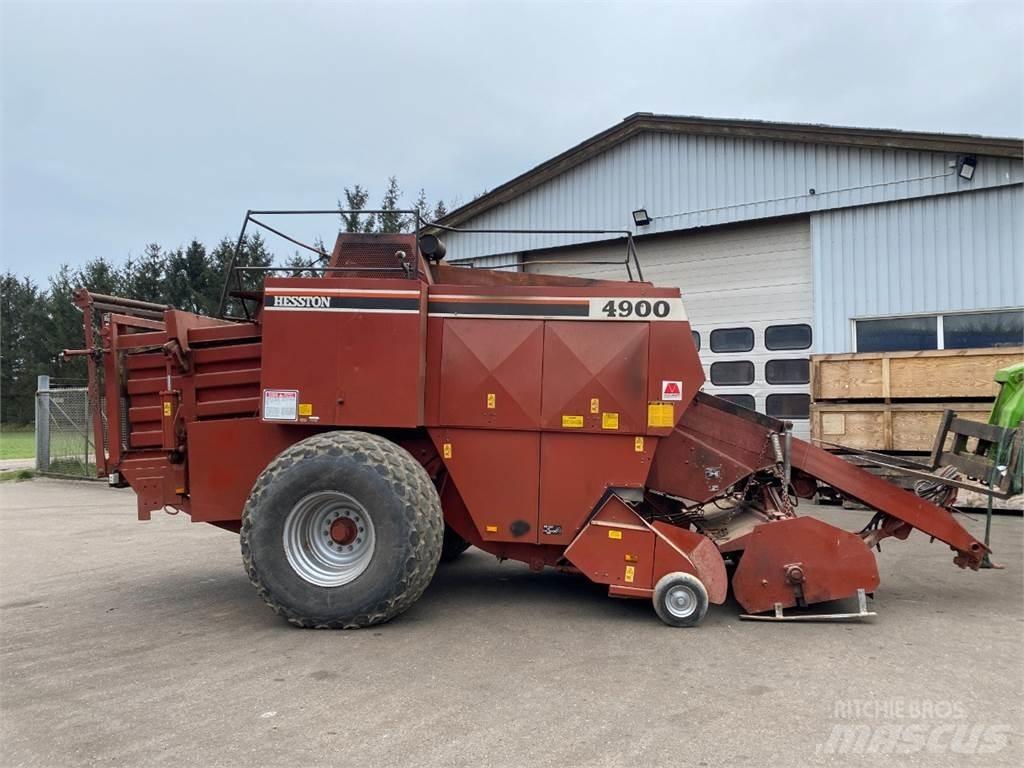 Hesston 4900 Küp balya makinalari