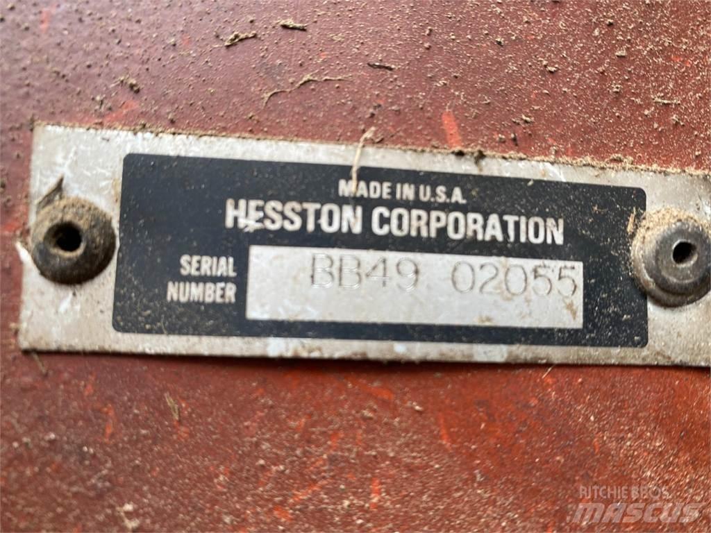 Hesston 4900 Küp balya makinalari