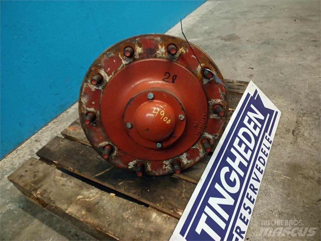 Hesston 4900 Akslar