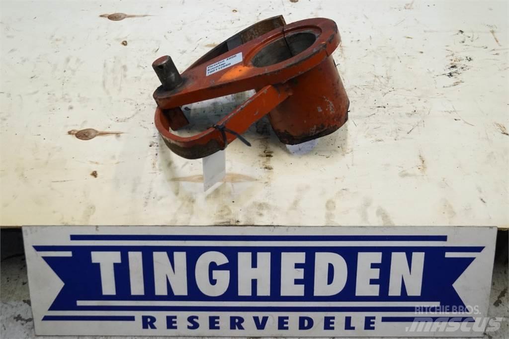 Hesston 4900 Diger yem biçme makinalari