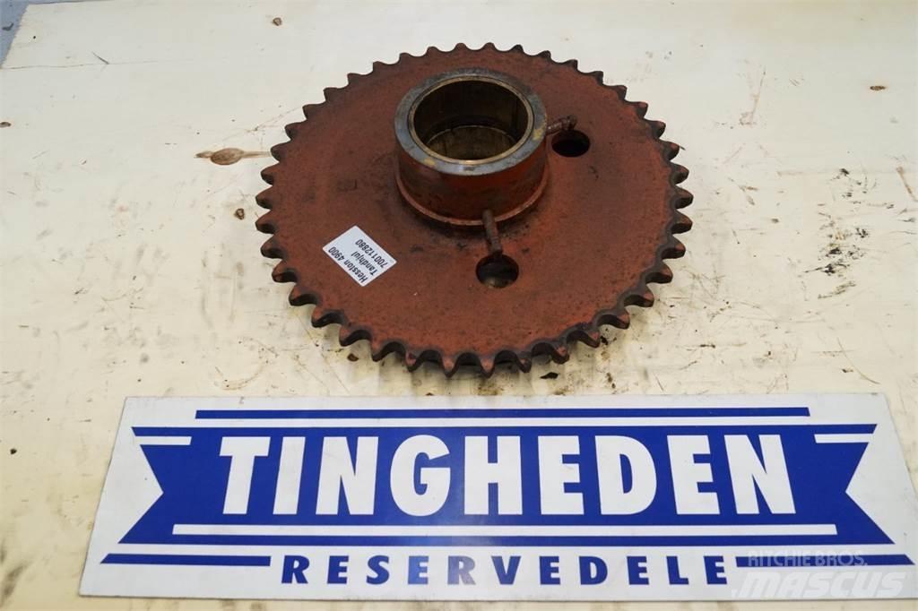 Hesston 4900 Diger yem biçme makinalari