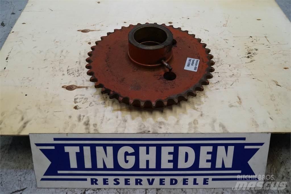 Hesston 4900 Diger yem biçme makinalari