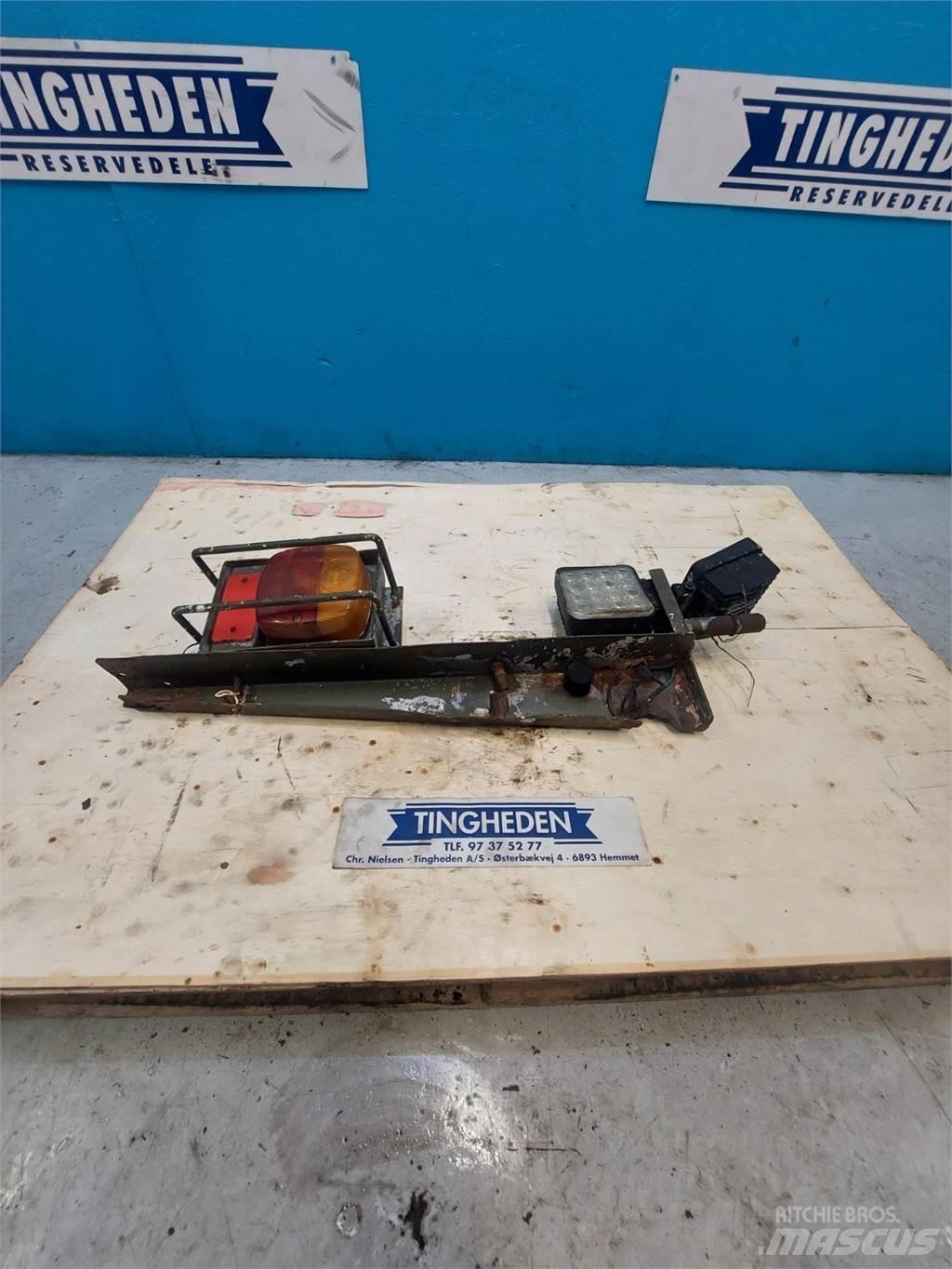 Hydrema 806 Elekli kepçeler