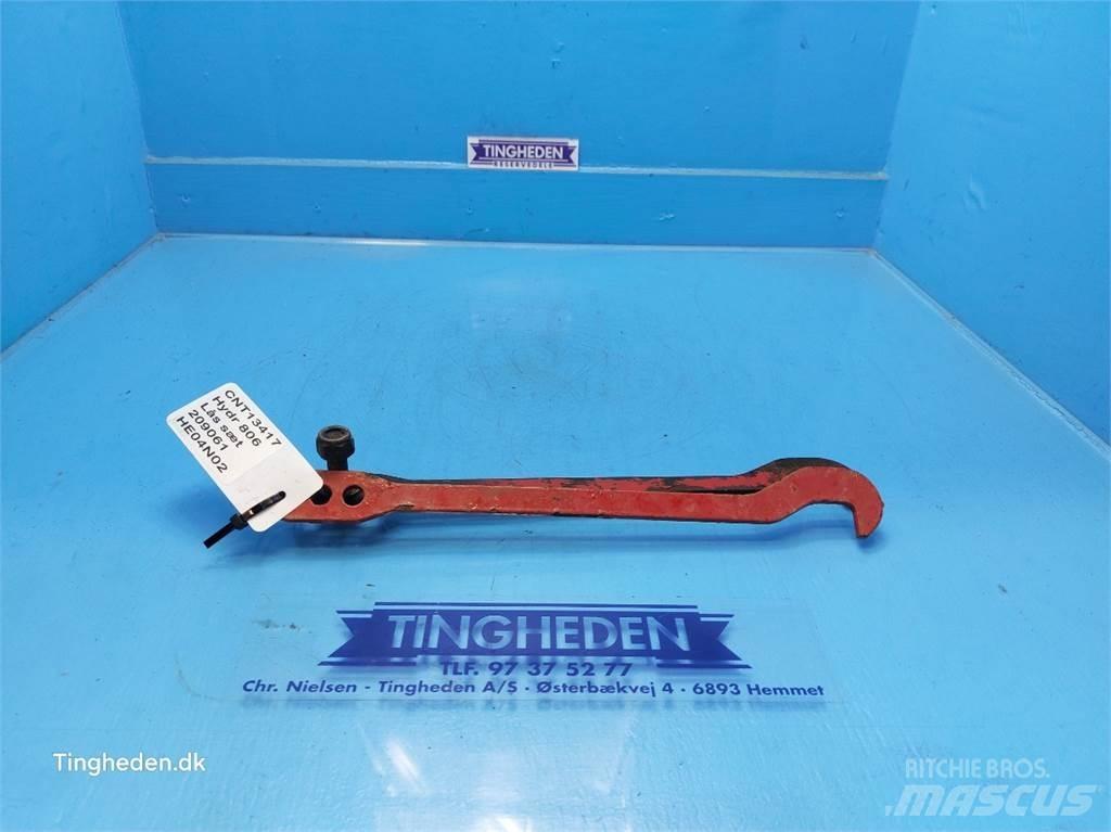Hydrema 806 Diger parçalar