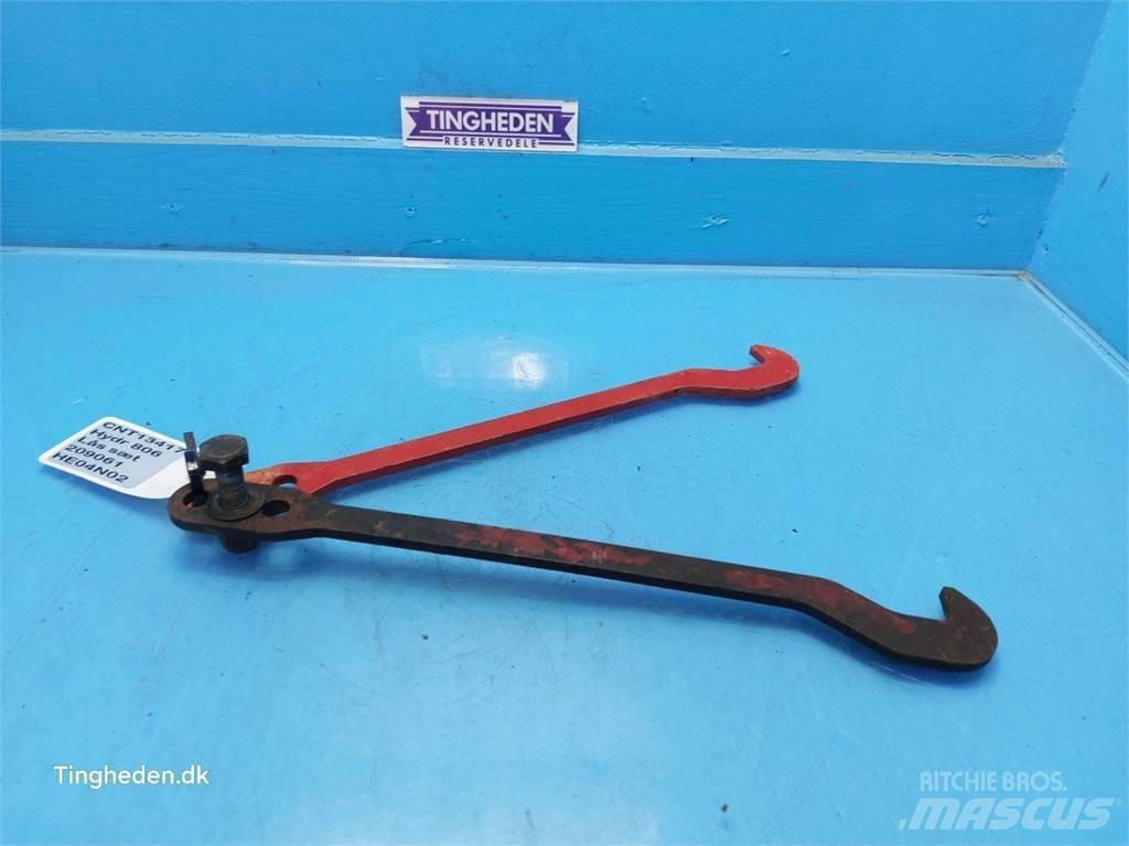 Hydrema 806 Diger parçalar