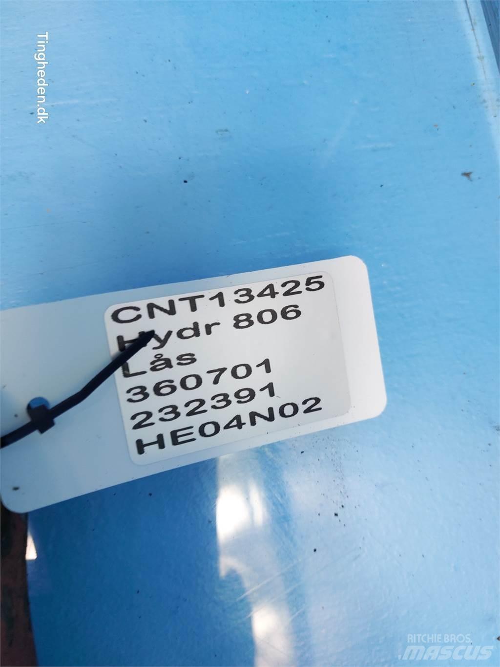 Hydrema 806 Beko kepçeleri