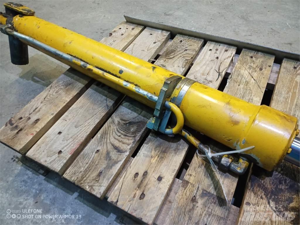 Hydrema 906B Bomlar ve kollar