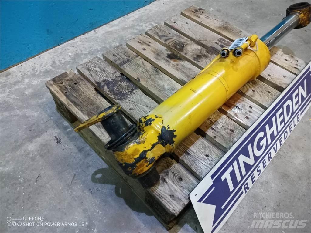 Hydrema 906B Bomlar ve kollar